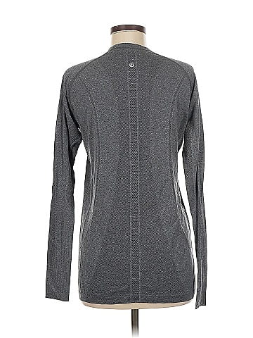 Lululemon Athletica Long Sleeve T-Shirt (view 2)