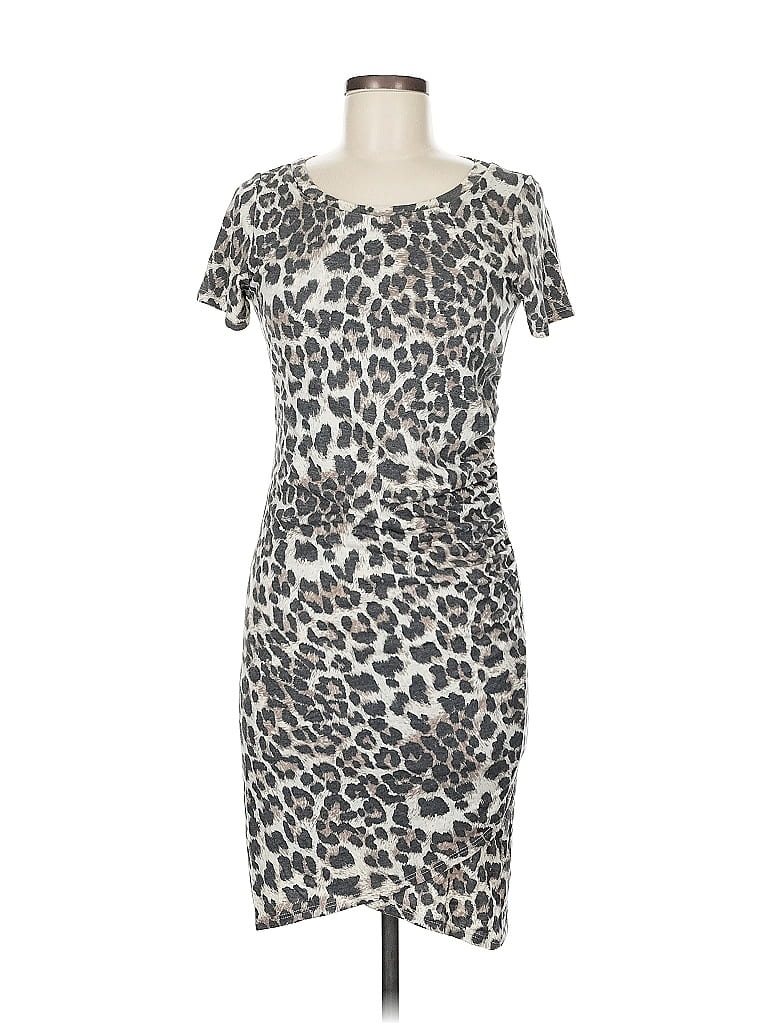 Pre-owned Vanilla Bay Casual Dress In Gray