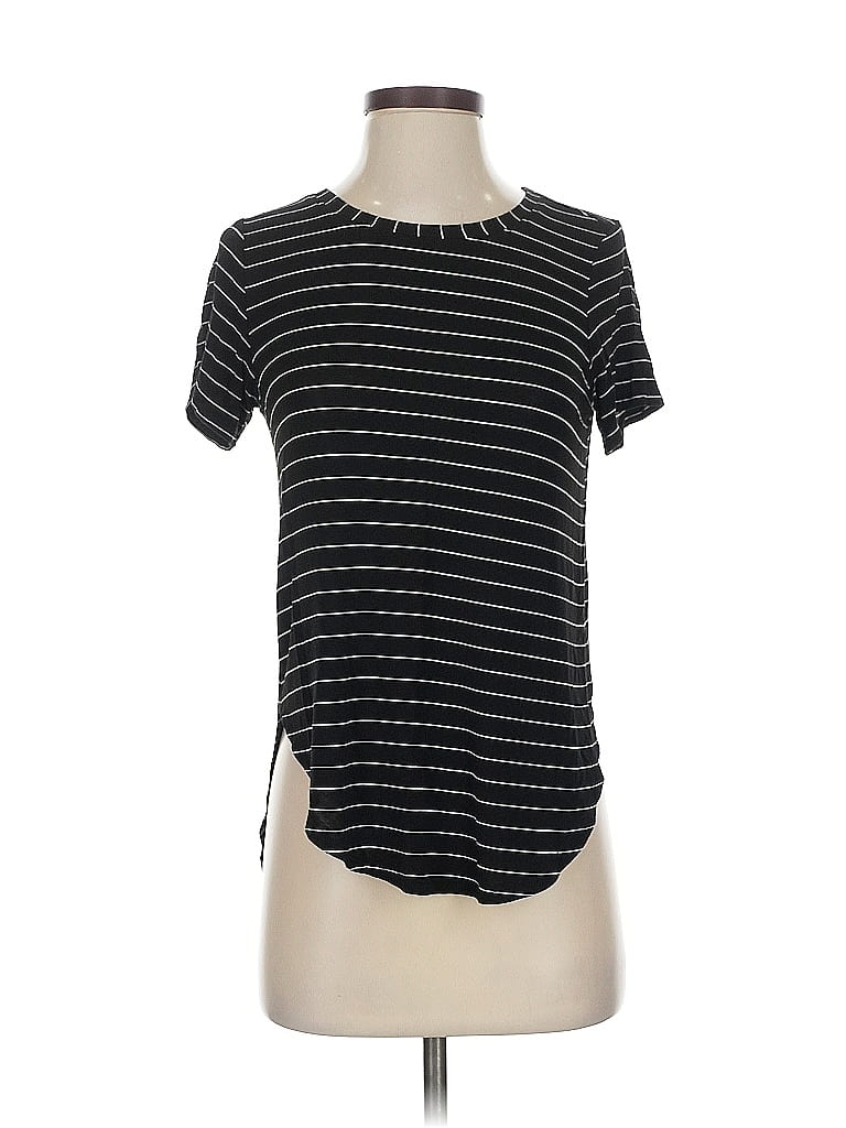 Pre-owned Halogen Short Sleeve T-shirt In Black