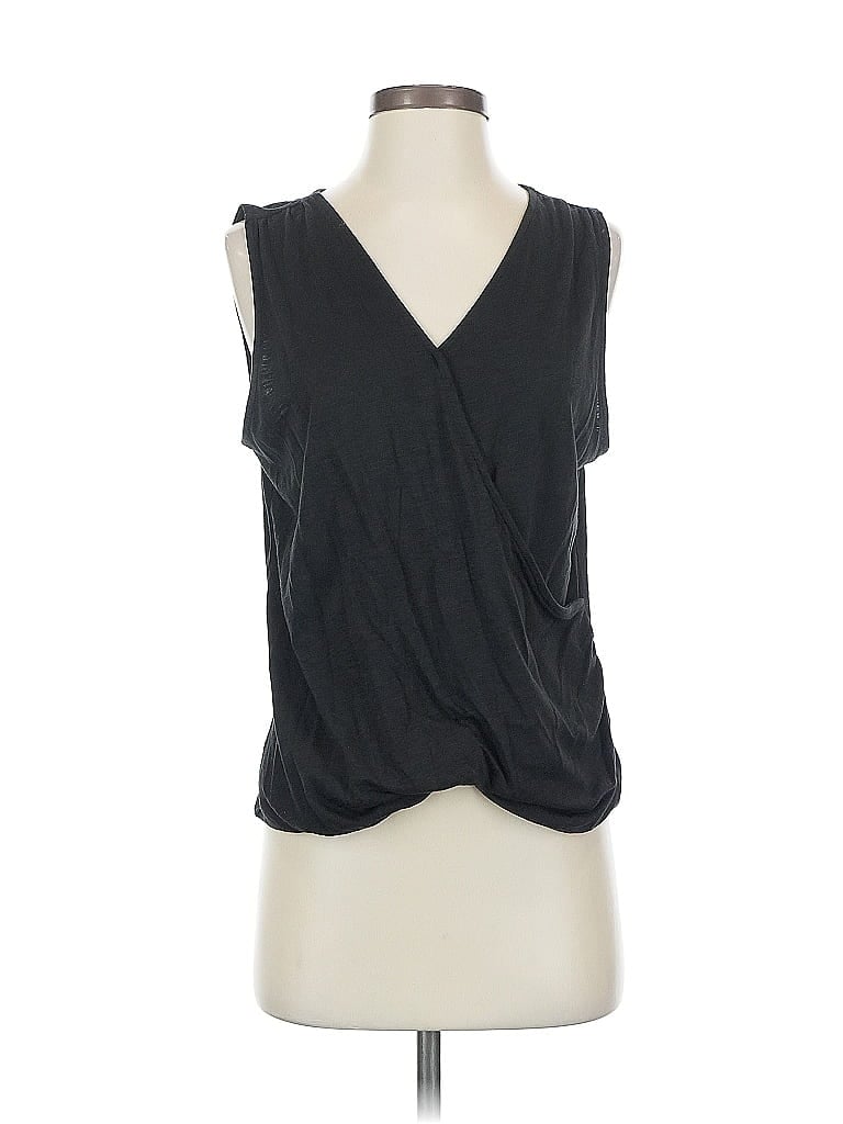 Pre-owned Boston Proper Sleeveless T-shirt In Black