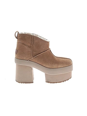 Ugg Ankle Boots (view 1)