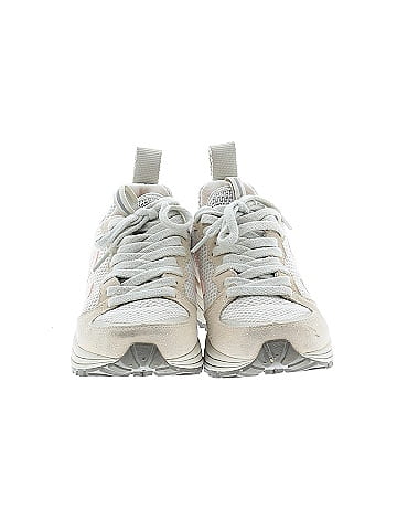 VEJA Venturi Sneakers (view 2)