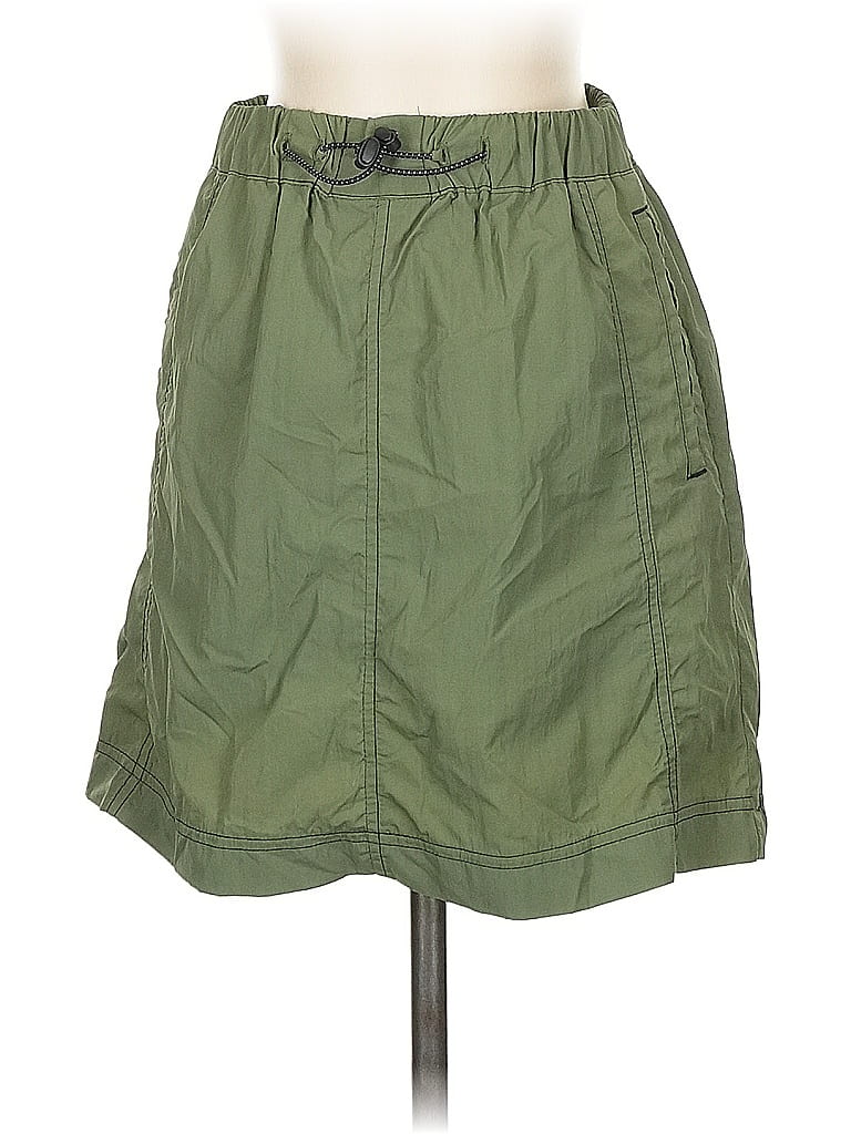 Pre-owned Urban Outfitters Casual Skirt In Green