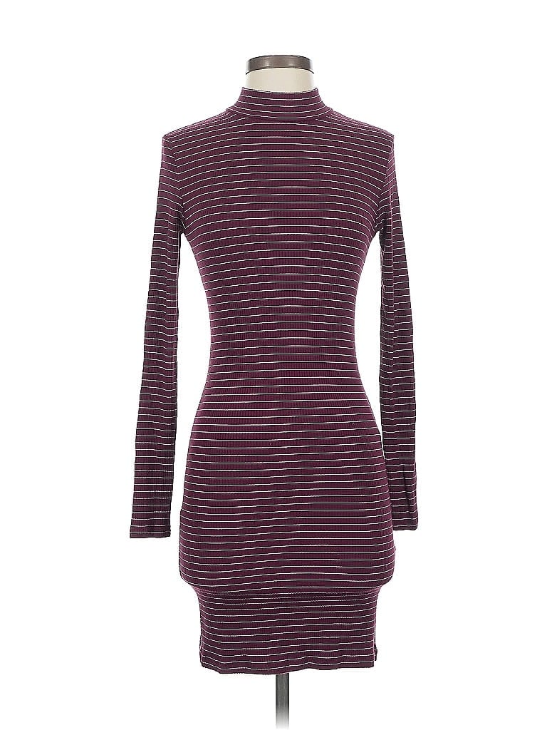 Click to view more detailed imagery on our partner's website Pre-owned Forever 21 Casual Dress In Burgundy