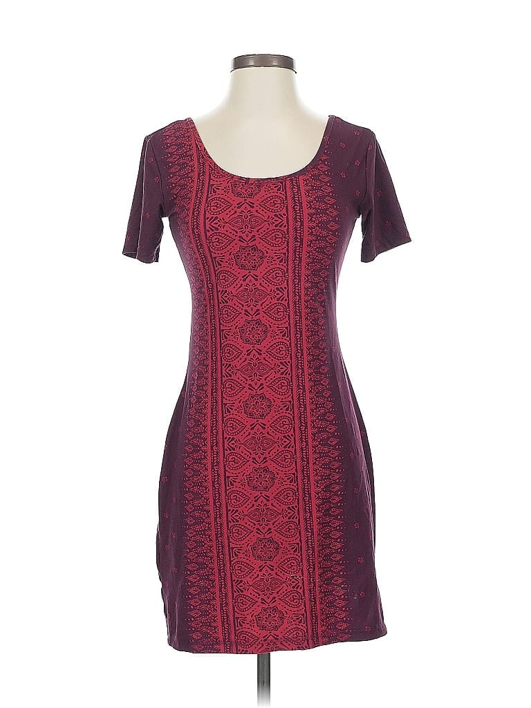 Pre-owned Mudd Casual Dress In Burgundy