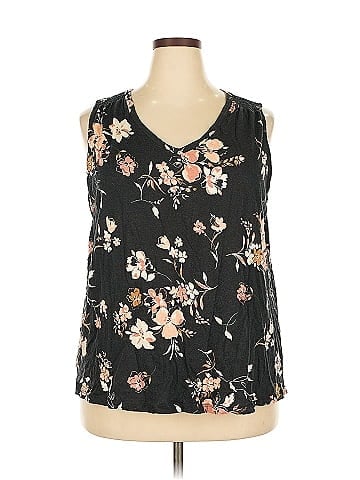 24/7 Maurices Tank Top (view 1)