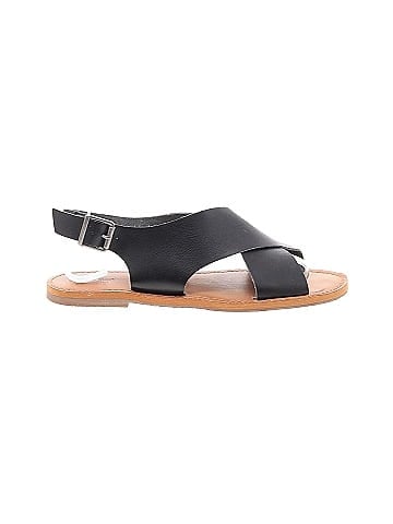 Universal Thread Sandals (view 1)