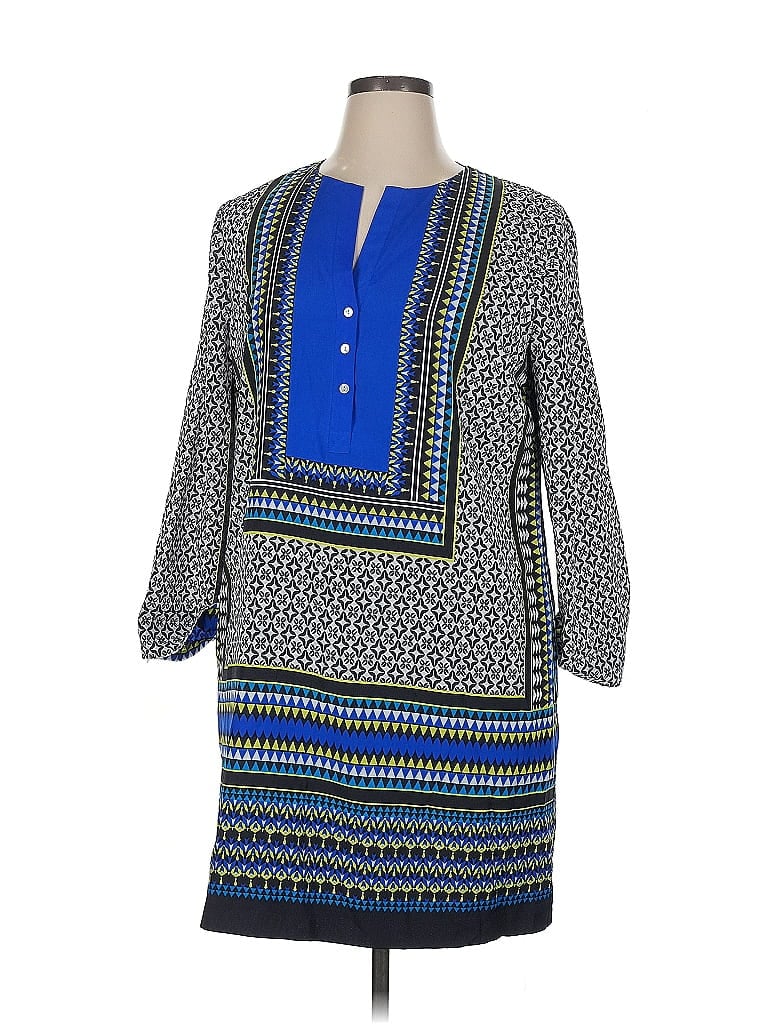 Pre-owned Crown & Ivy 3/4 Sleeve Henley Shirt In Blue