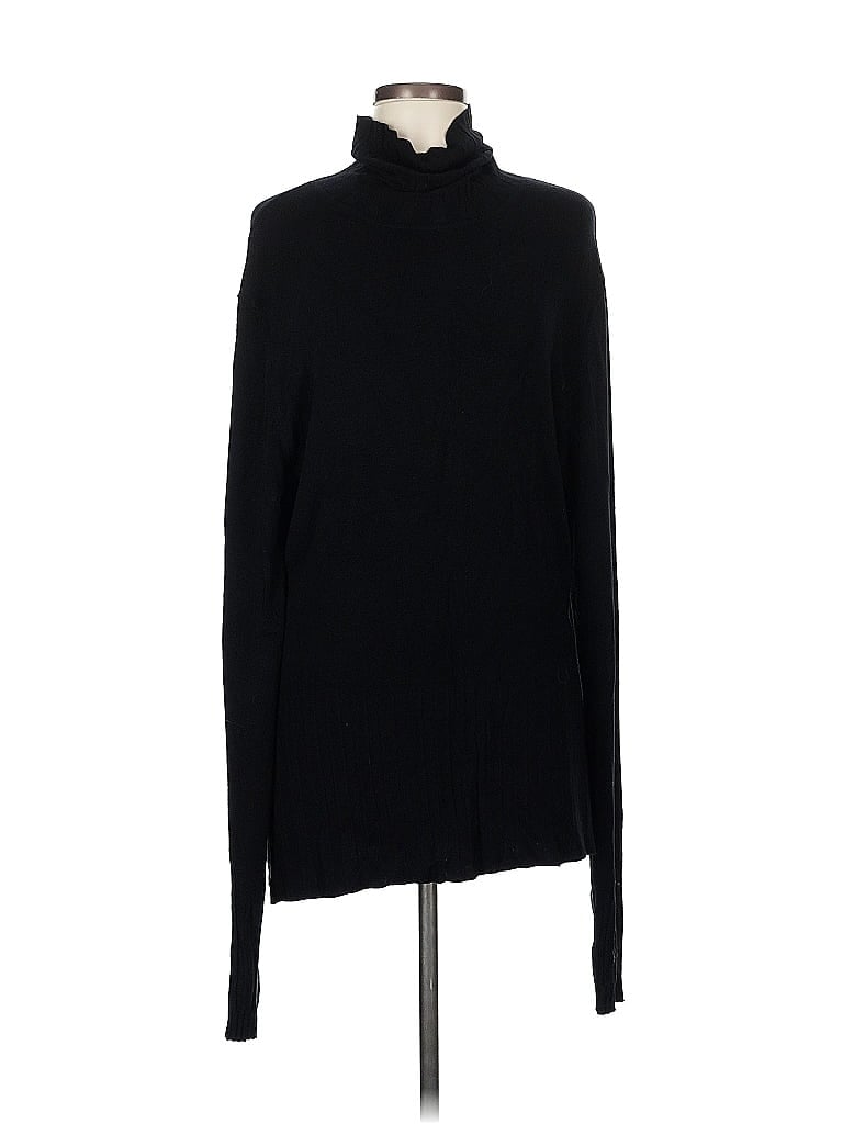 YUKA Pre-owned Turtleneck Sweater In Black