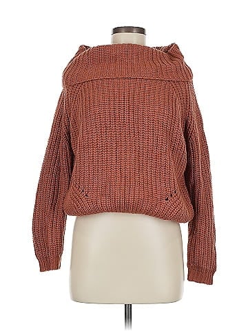 Moon & Madison Pullover Sweater (view 1)