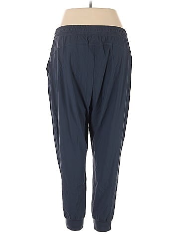 Active by Old Navy Casual Pants (view 2)