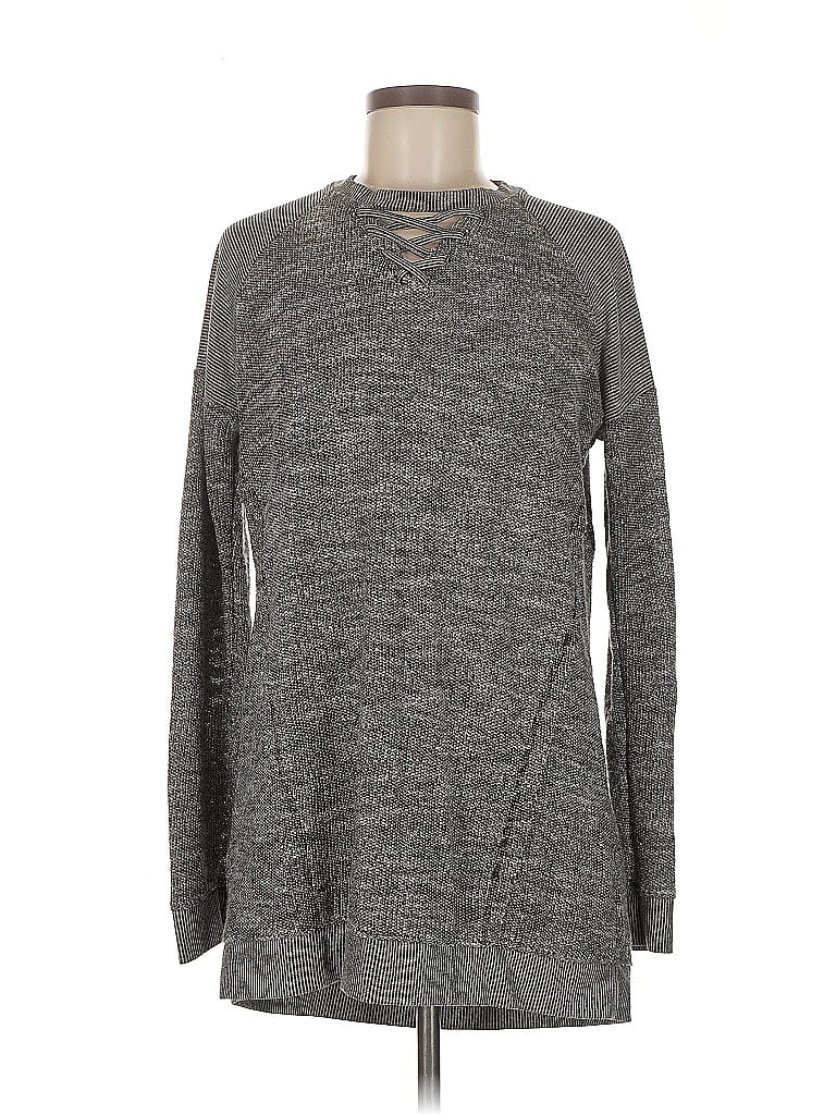 Pre-owned Maurices Pullover Sweater In Gray