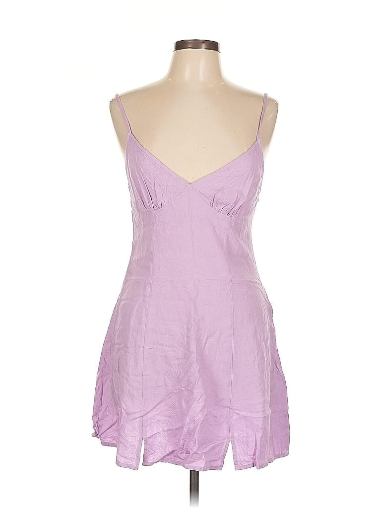 Click to view more detailed imagery on our partner's website Pre-owned Love + Harmony Sleeveless Top Purple Sweetheart Neckline Tops