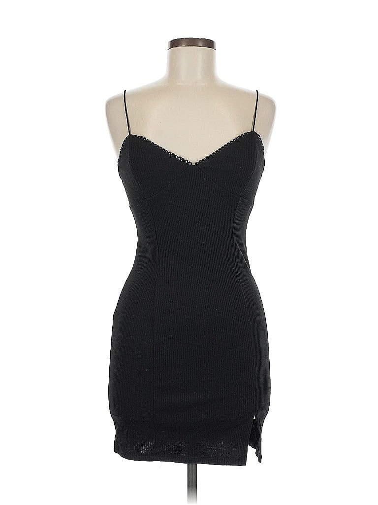 Click to view more detailed imagery on our partner's website Pre-owned Forever 21 Cocktail Dress In Black