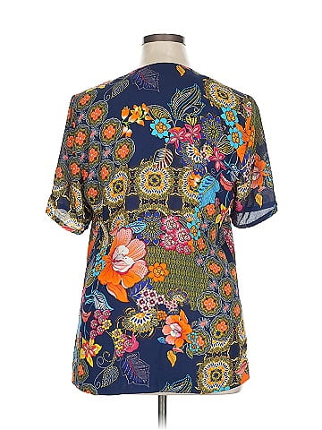 Sunny Leigh Short Sleeve Blouse (view 2)