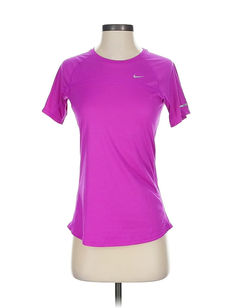 NIKE Pre-owned Active T-shirt In Purple