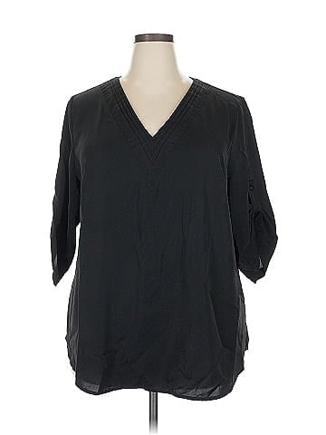 BLOOMCHIC 3/4 Sleeve Blouse (view 1)