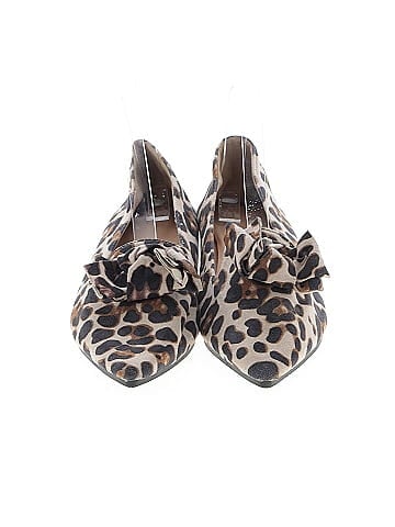 Unbranded Flats (view 2)