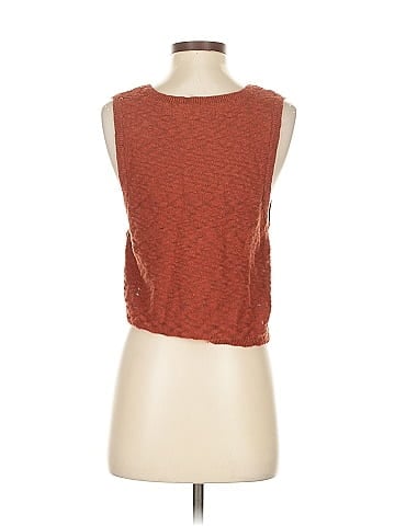 FP BEACH Sleeveless Button-Down Shirt (view 2)