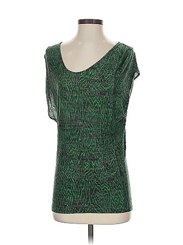The Podolls Sleeveless Blouse (view 1)