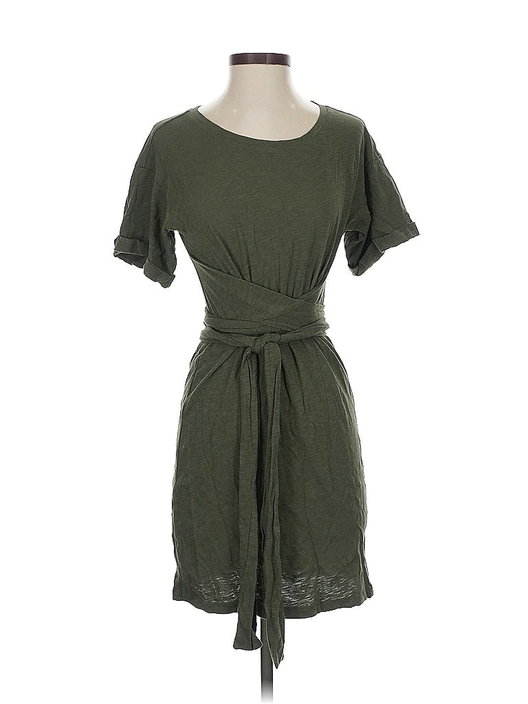 Click to view more detailed imagery on our partner's website Pre-owned Express Casual Dress In Green