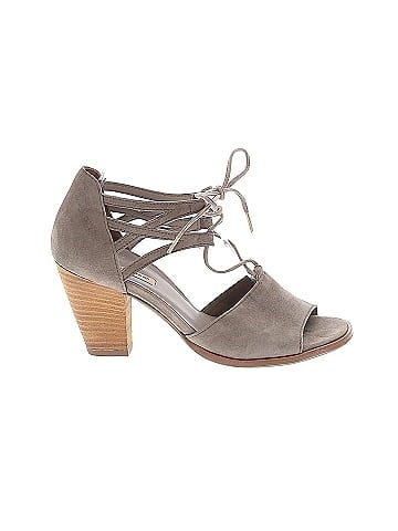 Paul Green Heels (view 1)