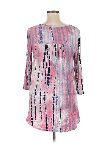 Olivia Sky 3/4 Sleeve T-Shirt (view 2)