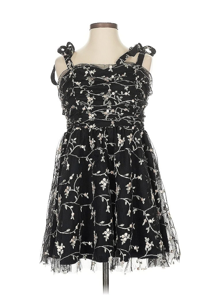 Pre-owned Shein Cocktail Dress In Black
