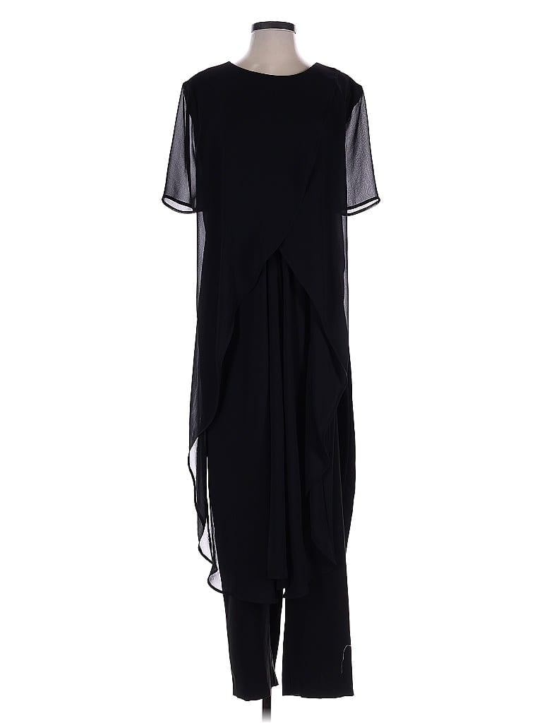 Pre-owned Travelers By Chico's Casual Dress In Black