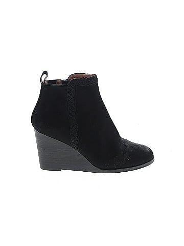 Caslon Wedges (view 1)