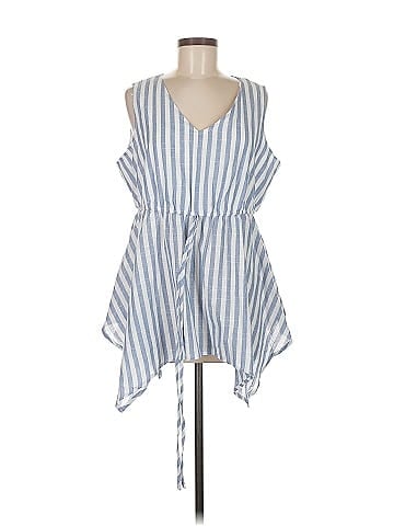 BLOOMCHIC Casual Dress (view 1)