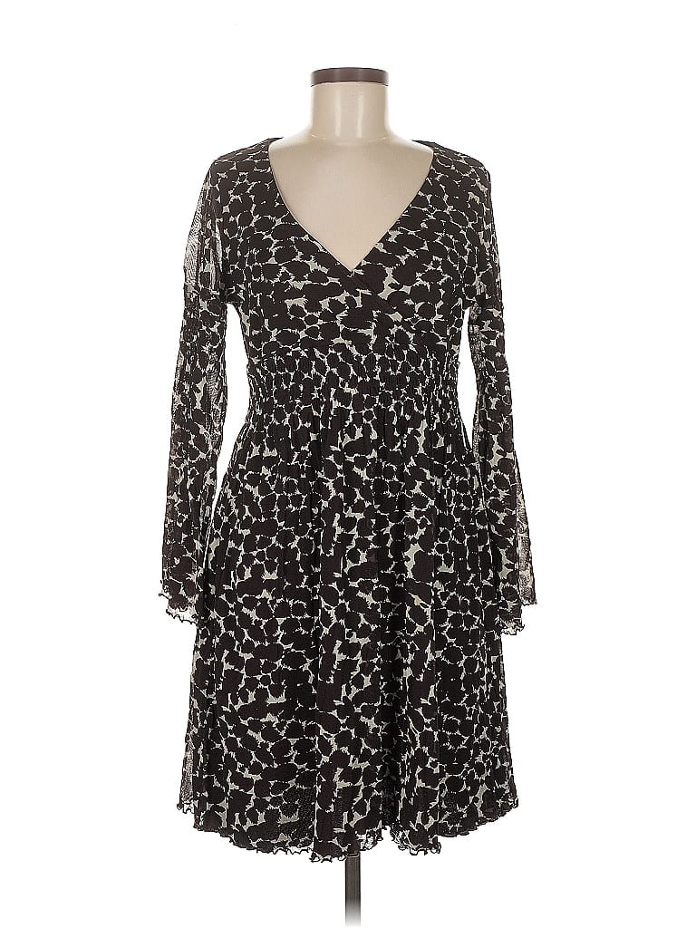 Click to view more detailed imagery on our partner's website Pre-owned Bcbgmaxazria Cocktail Dress In Black