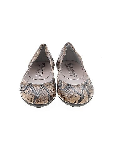 Paul Mayer Attitudes Flats (view 2)