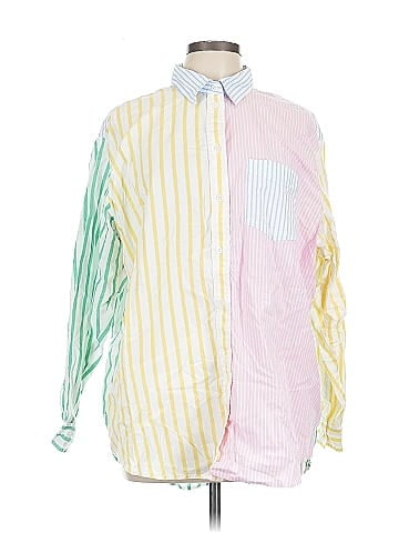 Gap Long Sleeve Button-Down Shirt (view 1)