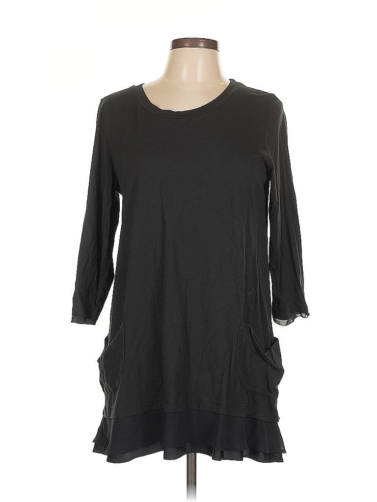 Pre-owned Logo By Lori Goldstein 3/4 Sleeve Top Black Crew Neck Tops