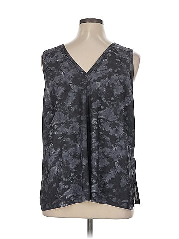 Active by Old Navy Sleeveless T-Shirt (view 2)