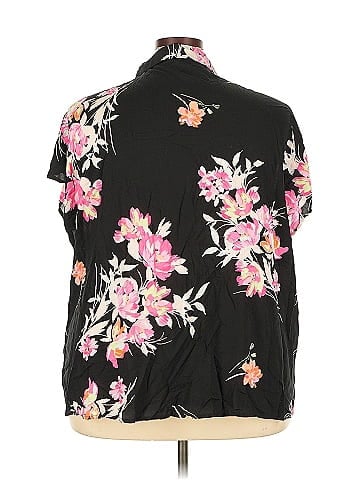 Torrid Short Sleeve Blouse (view 2)