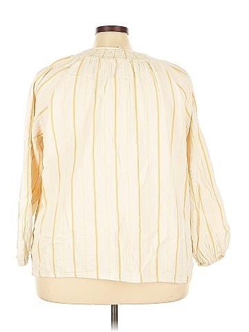 Ava & Viv 3/4 Sleeve Blouse (view 2)