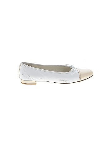 Stuart Weitzman Flats (view 1)