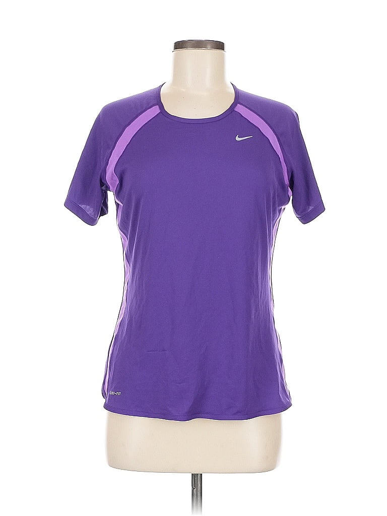 Pre-owned Nike Active T-shirt In Purple