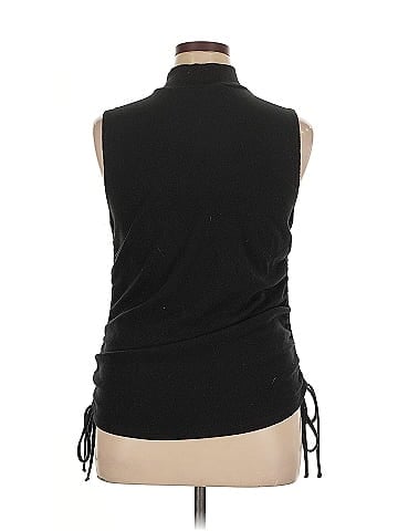 BB Dakota by Steve Madden Sleeveless Top (view 2)