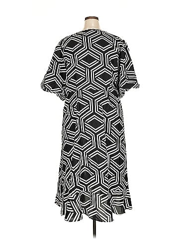 Boohoo Casual Dress (view 2)