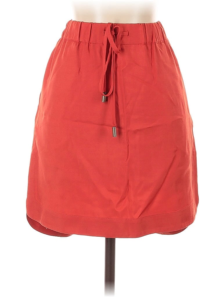 Click to view more detailed imagery on our partner's website Pre-owned Banana Republic Casual Skirt In Red