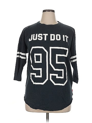 Nike 3/4 Sleeve Top (view 1)
