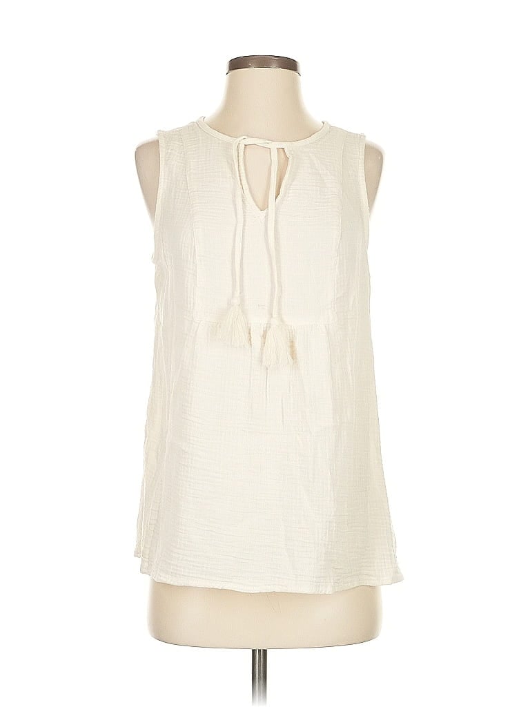 Pre-owned Old Navy Sleeveless T-shirt In White