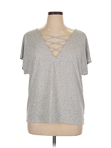 Victoria Sport Short Sleeve Top (view 1)