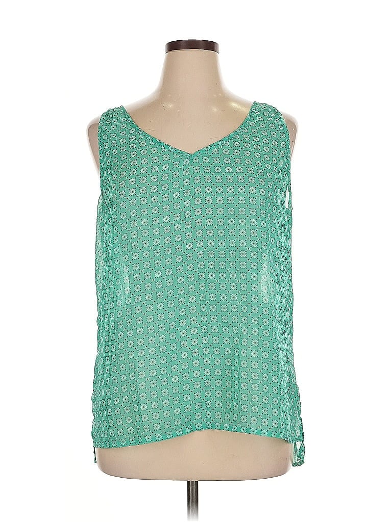 Pre-owned Gap Outlet Tank Top Green V-neck Tops