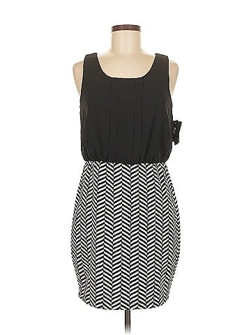 Iz Byer Casual Dress (view 1)