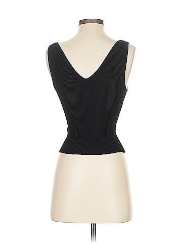Babaton Sleeveless T-Shirt (view 2)
