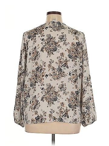 Counterparts 3/4 Sleeve Blouse (view 2)